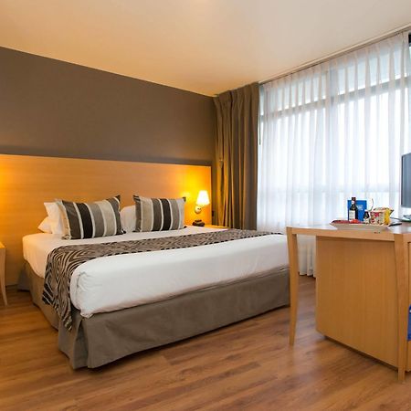 Tryp Montevideo Hotel Екстериор снимка