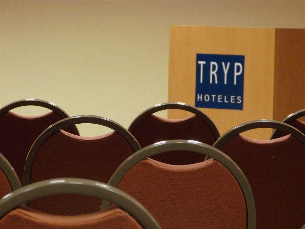 Tryp Montevideo Hotel Екстериор снимка