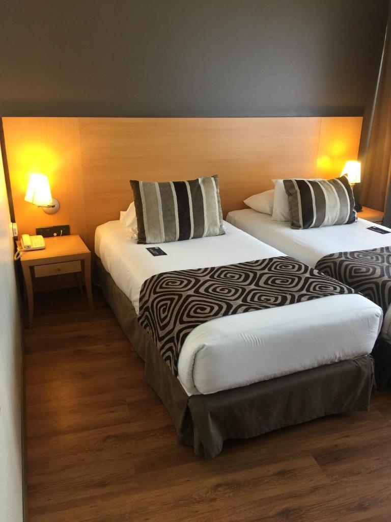 Tryp Montevideo Hotel Екстериор снимка